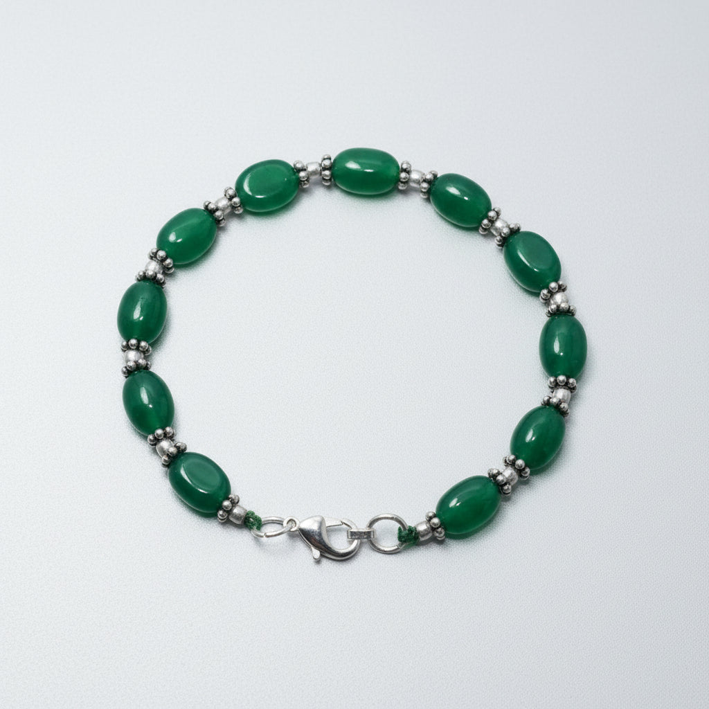 Green Onyx Oval Bracelet - 8 mm - Design I