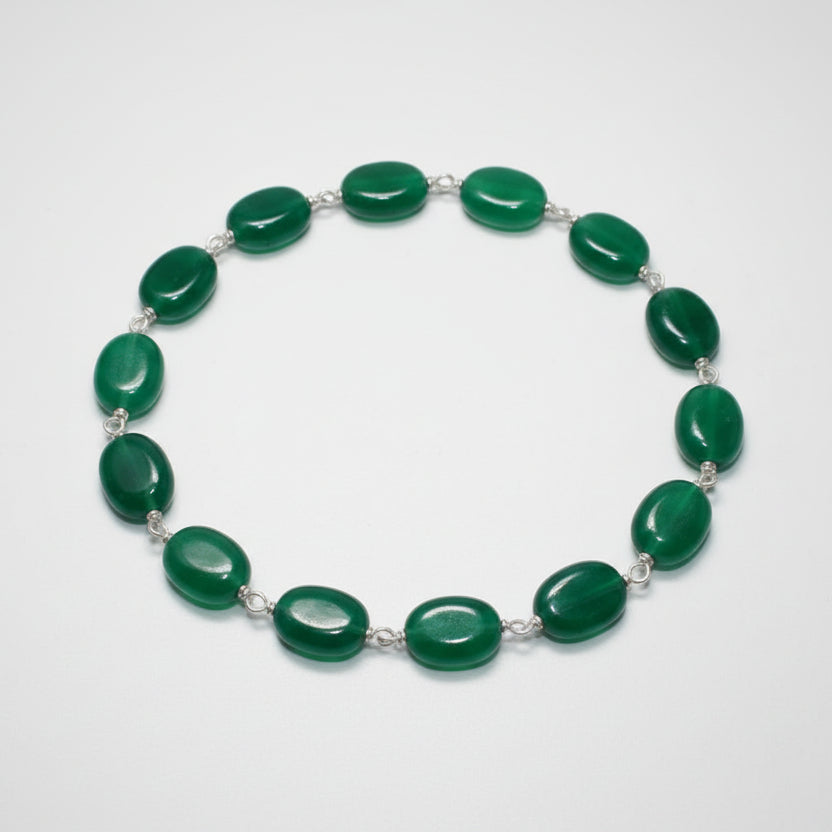 Green Onyx Oval Bracelet 8 mm (Design II)