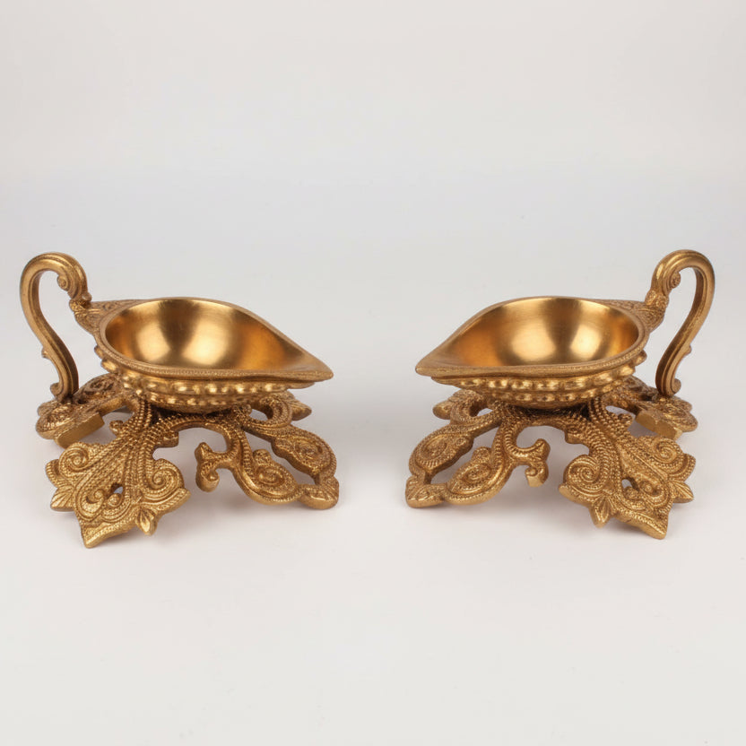Antique Design Brass Aarti Diya-Set of 2