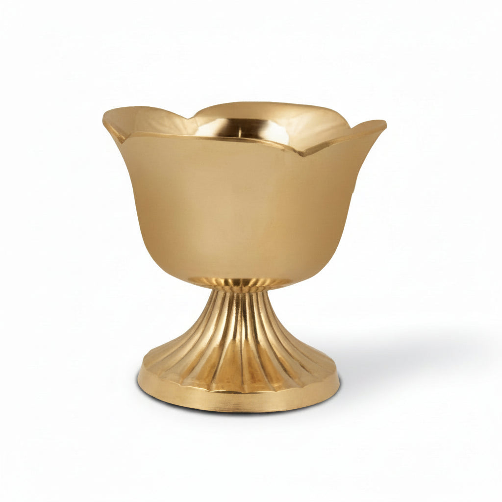 Clover Shape Brass Diya-Gold Finish
