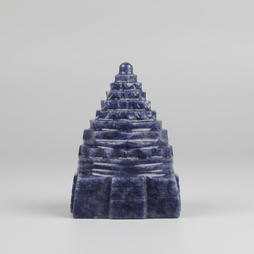 Shree Yantra in Blue Sodalite 132 gms