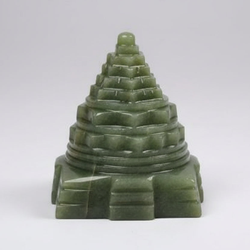 Shree Yantra in Cats Eye 38 gms