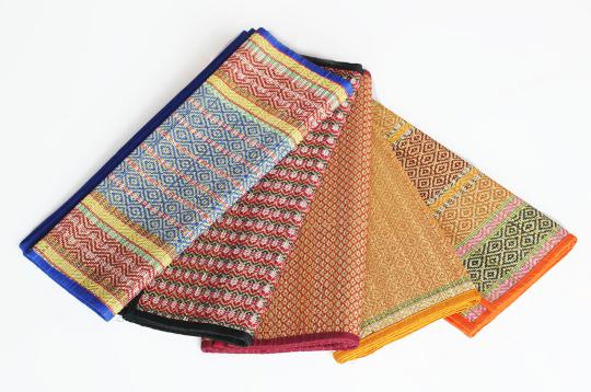 Kusha Grass Mat With Thread Work (36 X 36 Inches)-Blue